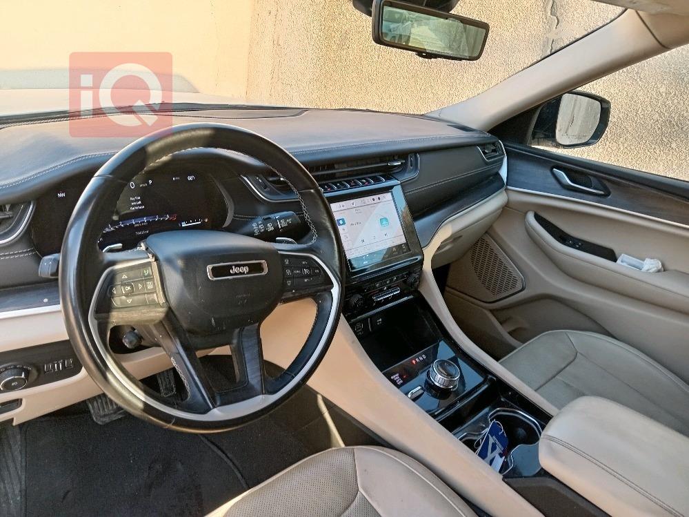 جیپ L گراند شیرۆکی